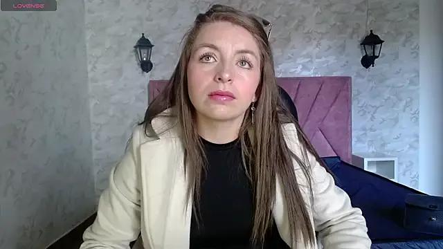 Freechat _isaabellaa on StripChat