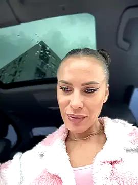 StripChat _JessyRey_ is Private _JessyRey_ — Flash boobs