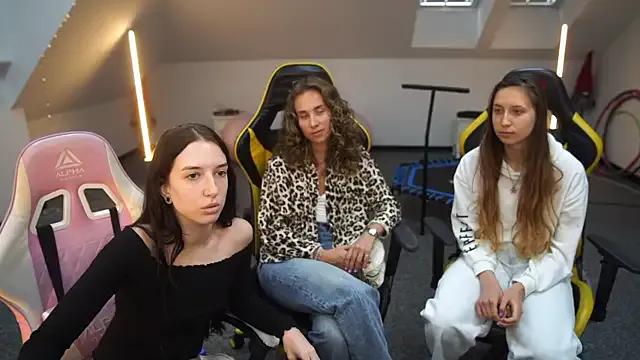 Freechat _Lili_054 on StripChat