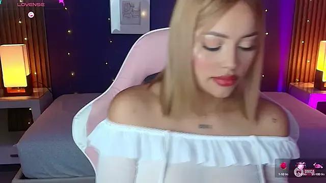 Freechat _meliblue on StripChat