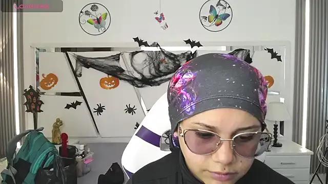 Freechat _Miaaleon on StripChat