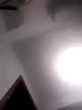 Freechat _Miaaleon on StripChat