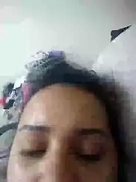 Freechat _Miaaleon on StripChat