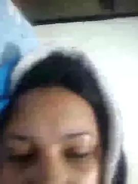 Freechat _Miaaleon on StripChat
