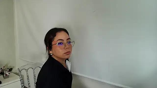 StripChat _Victoria_Collins  is Freechat  _Victoria_Collins — Squirt show in pantyhose