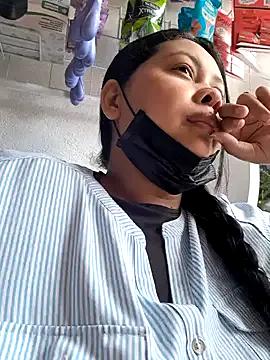 Alessandraa- — Show off those beautiful tits 