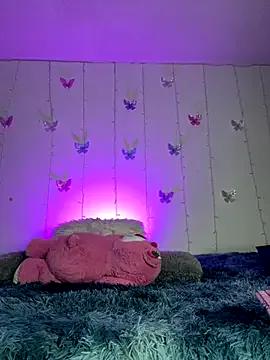 Aliceee_11 — FINGERING AND OPEN ASS