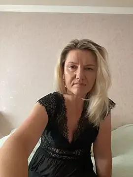 AliceSwan4011 — Private on StripChat
