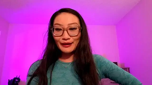 Freechat Aliciaz3 on StripChat