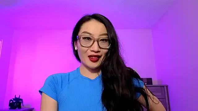 Freechat Aliciaz3 on StripChat