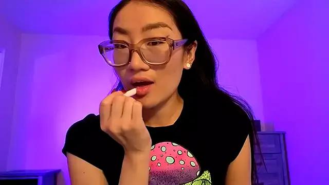 Freechat Aliciaz3 on StripChat