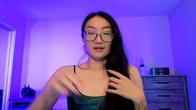 Freechat Aliciaz3 on StripChat