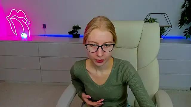 Avatar of Alina_Blonde