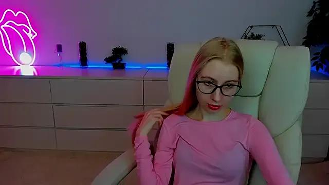 Avatar of Alina_Blonde