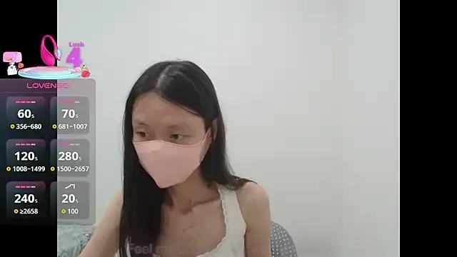Freechat AlinaBaby_T on StripChat