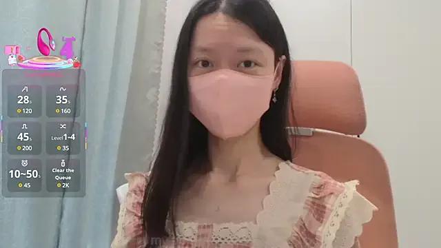 Freechat AlinaBaby_T on StripChat