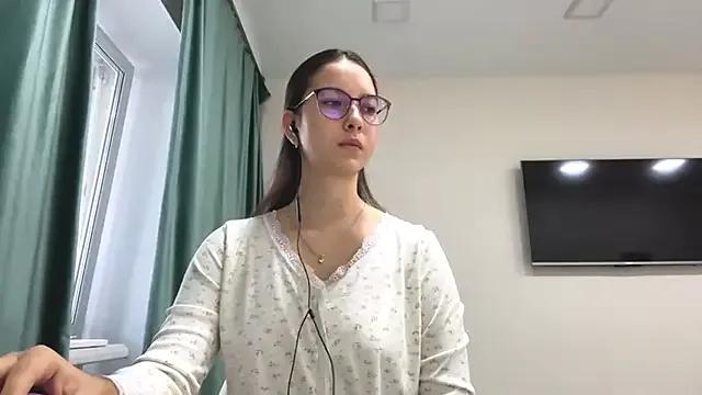 Allisgree — bite and lick my lips