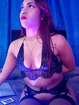 Allison-Rosse06 — ZOOM ASS