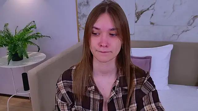 AmadaReine on StripChat 