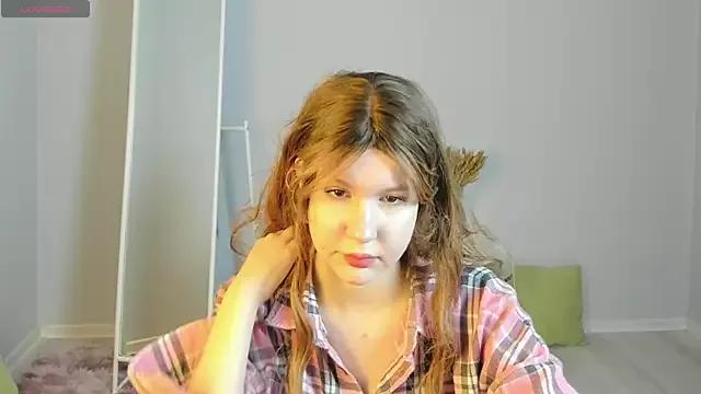 Avatar of AmyHornyLove