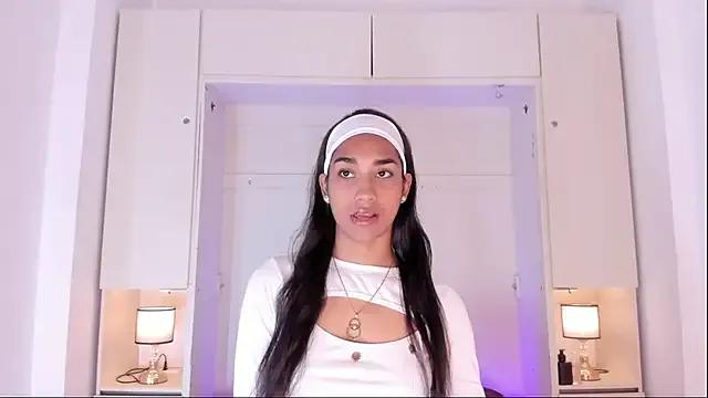 Freechat AnahiCollins on StripChat