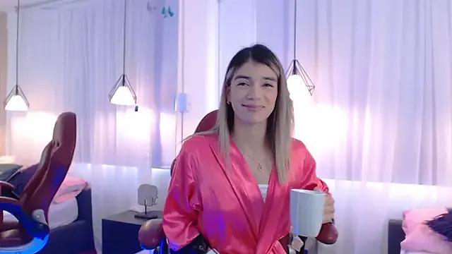 AngeBrooks — spanks in my ass  for each 5 tokn 