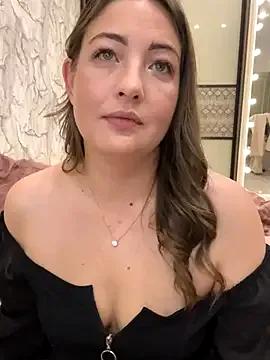 AnnaBri on StripChat 