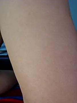 Freechat Antonella2_m on StripChat
