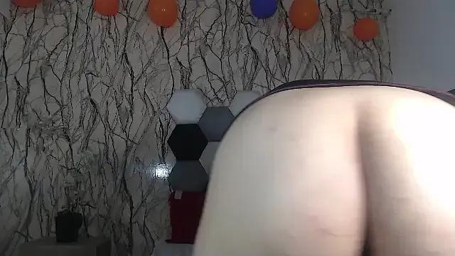 StripChat AntonellaBlanc  is Freechat  AntonellaBlanc — Freechat on StripChat