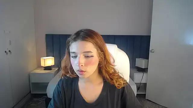 Freechat april_bunnyy on StripChat