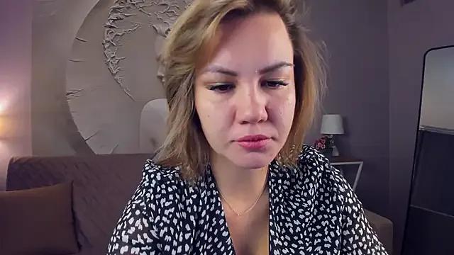 Freechat AriaEven on StripChat