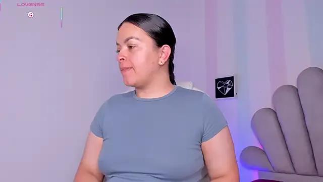 StripChat Ariah_Walker_  is Freechat  Ariah_Walker_ — play dildo