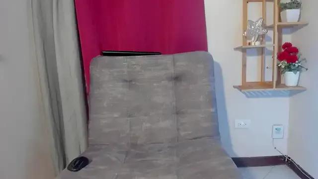 StripChat ariana_clarkk  is Freechat  ariana_clarkk — with my heels open legs