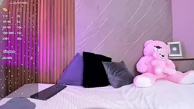 Freechat ariana_jhonson1 on StripChat