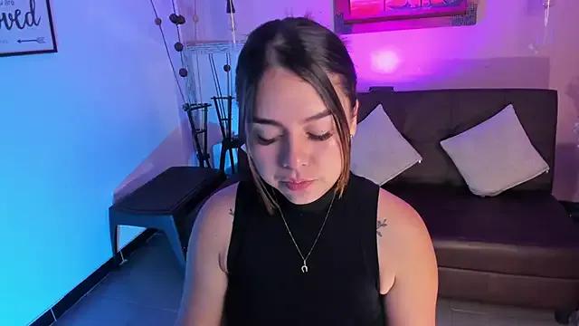 Freechat ArianaBaker on StripChat