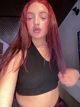 Avatar of Auroraa_Pink