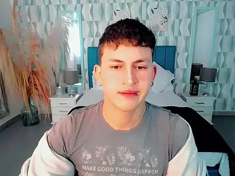 Axel_savage — MAKE MY HAPPY