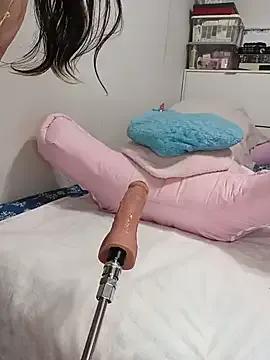 Freechat babyariane on StripChat