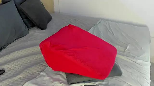 Freechat Bahianamoon_ on StripChat