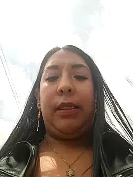 Bella_keny on StripChat 