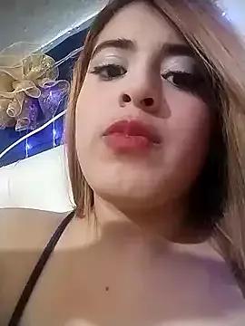 Avatar of bella_star21