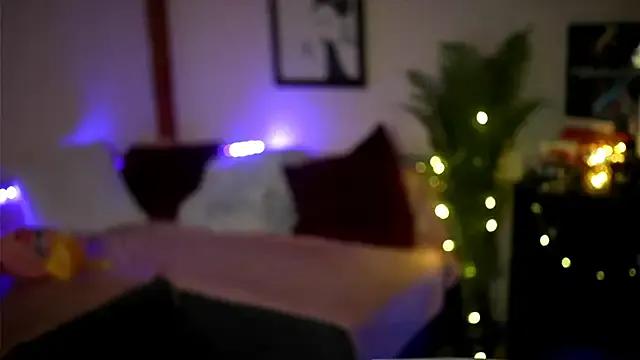 Bellis_Perenis — oil em cheeks up and play with that bigD