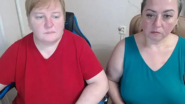 StripChat Bertie_Adeline  is Freechat  Bertie_Adeline — hot kiss and boobs
