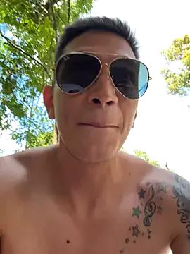 Freechat blackbullger_ on StripChat