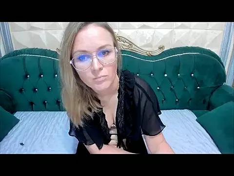 StripChat BlondeSugar  is Freechat  BlondeSugar — get me naked  <3  #new #skinny