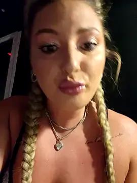 Freechat Blondie_Sasha on StripChat