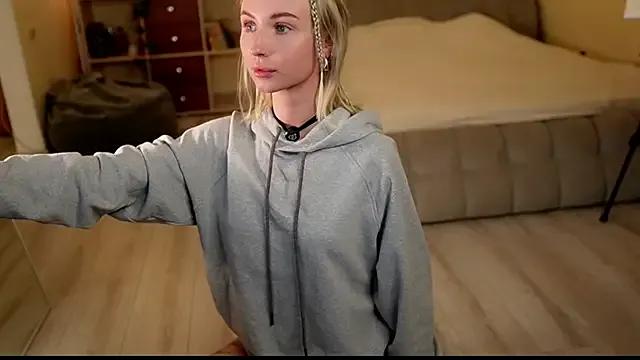 StripChat blondy_room  is Freechat  blondy_room — open the jacket