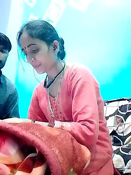 Avatar of bold-couple