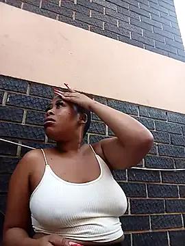 Freechat BubblyBeautiful on StripChat