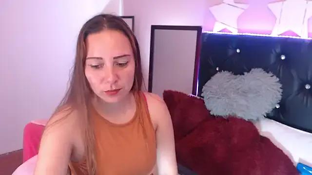 Freechat camila_delarosa on StripChat